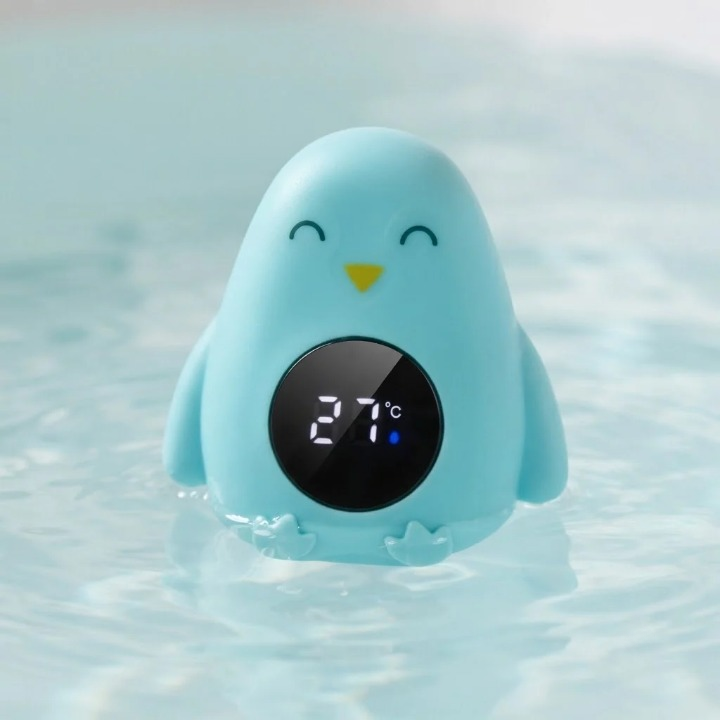 Thermomètre de bain bebe digital Pingouin Vert lifestyle