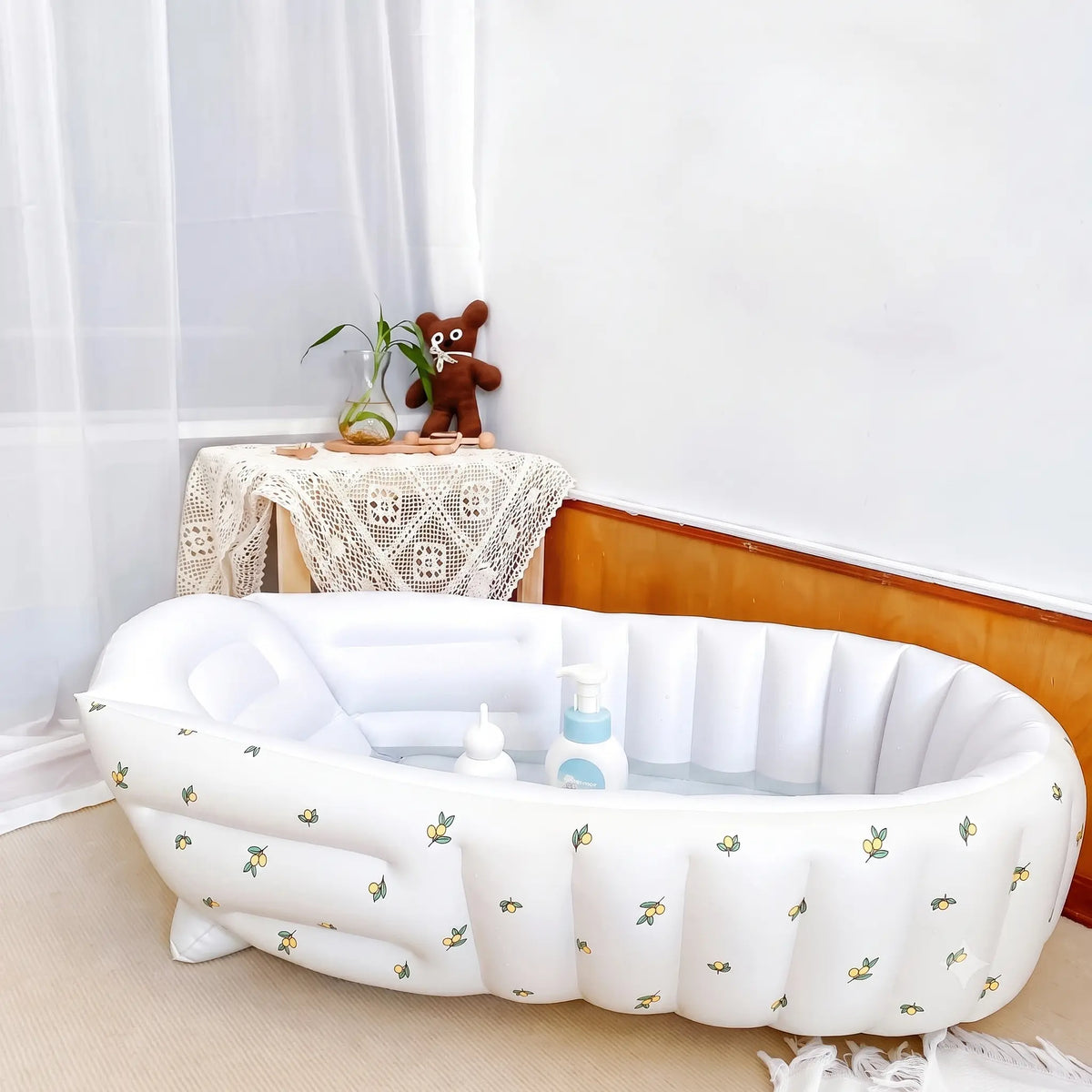 Baignoire Gonflable Bébé avec Pompe Intégrée et Fond Antidérapant - Bulle Citron