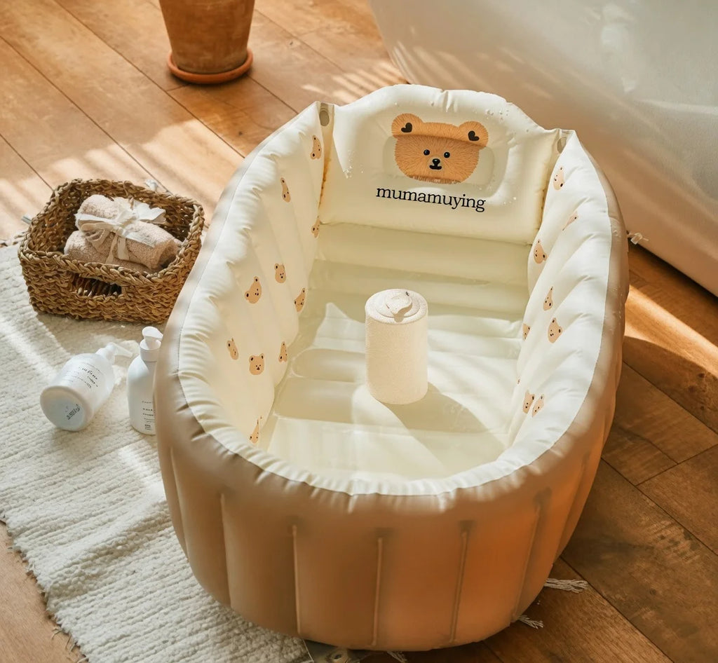 Baignoire Gonflable Bébé avec Pompe Intégrée et Fond Antidérapant - Bulle Ours